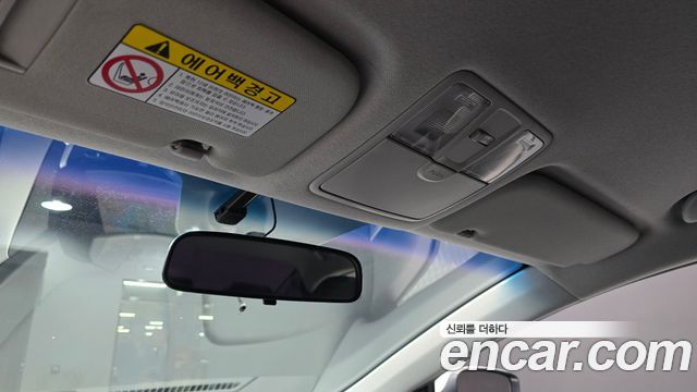 Hyundai AVANTE 2012 — photo 25