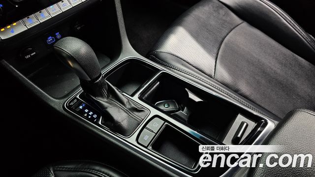 Hyundai Sonata 2019 — photo 12