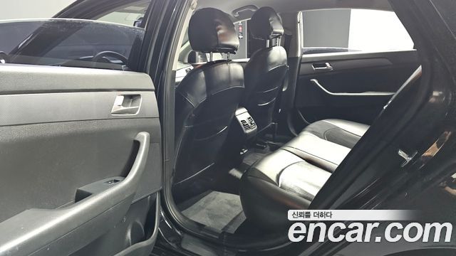 Hyundai Sonata 2019 — photo 16