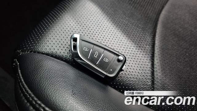 Hyundai Sonata 2019 — photo 28