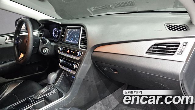 Hyundai Sonata 2019 — photo 29