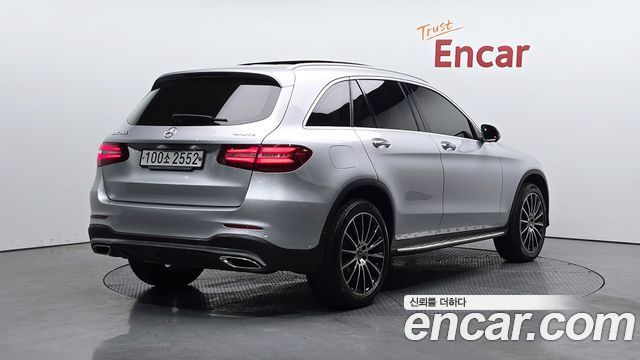 Mercedes-Benz GLC-Class 2019 — photo 2