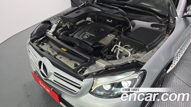 Mercedes-Benz GLC-Class 2019 — photo 6