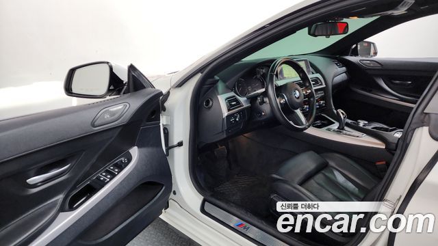 BMW 6-Series 2016 — photo 10