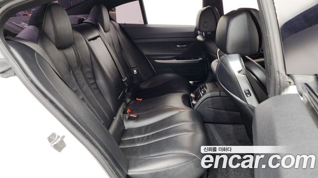 BMW 6-Series 2016 — photo 12