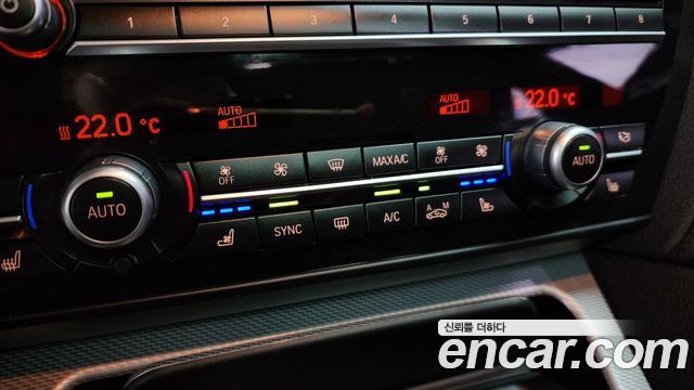 BMW 6-Series 2016 — photo 16