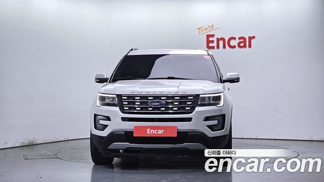 Ford Explorer 2017 — photo 3