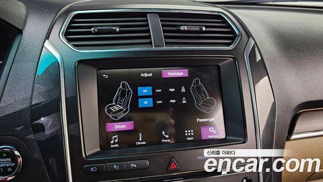 Ford Explorer 2017 — photo 22