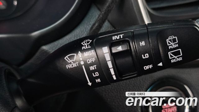 Kia Sorento 2018 — photo 32