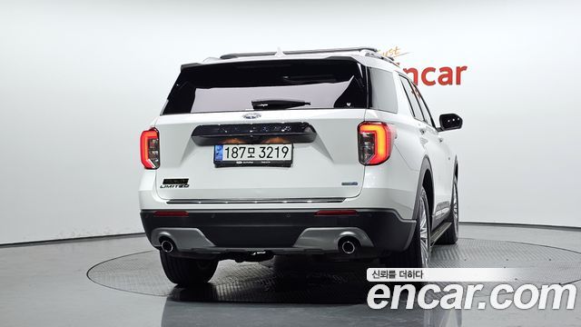 Ford Explorer 2020 — photo 4