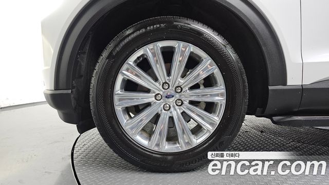 Ford Explorer 2020 — photo 5