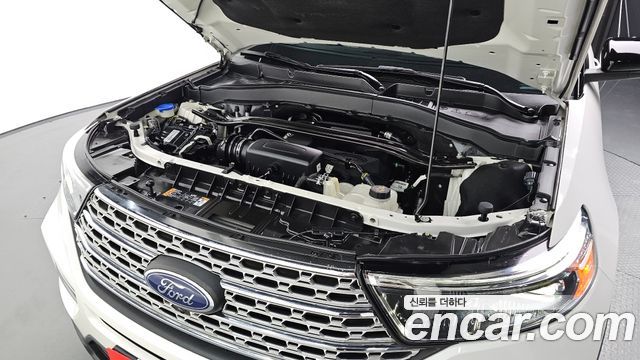 Ford Explorer 2020 — photo 6