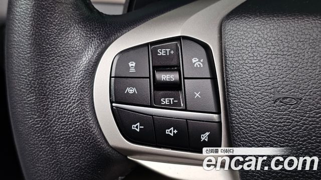 Ford Explorer 2020 — photo 23