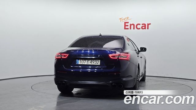 Maserati Ghibli 2018 — photo 4