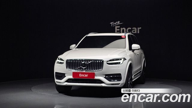 Volvo XC90 2021 — photo 3