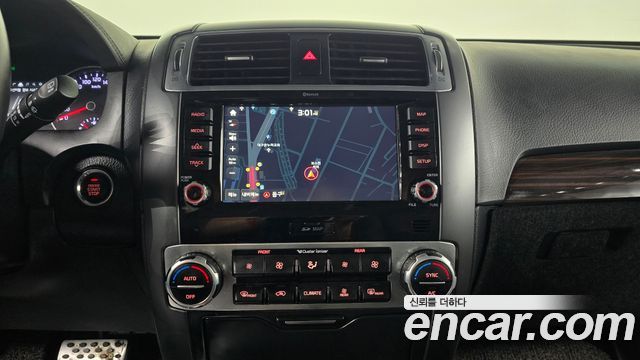 Kia Mohave 2018 — photo 21