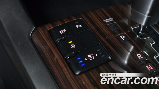 Kia Mohave 2018 — photo 25