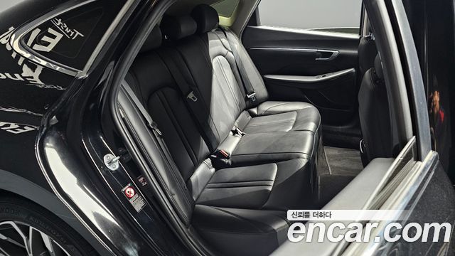 Hyundai Sonata 2020 — photo 17
