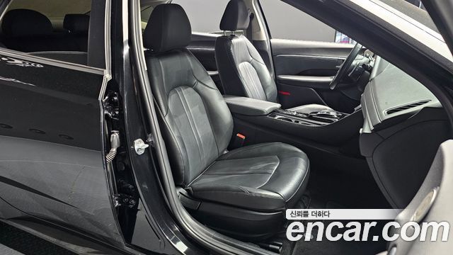 Hyundai Sonata 2020 — photo 18