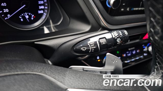 Hyundai Sonata 2020 — photo 31