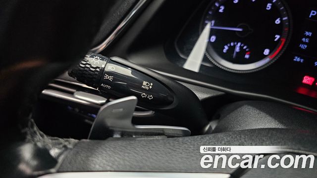 Hyundai Sonata 2020 — photo 32