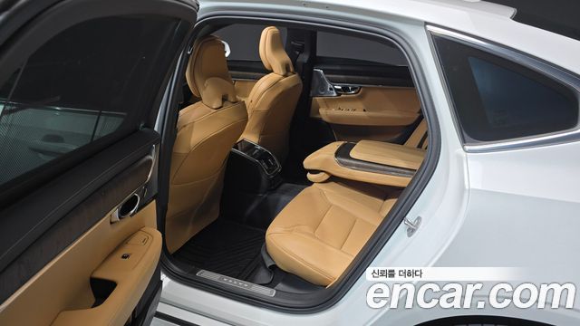 Volvo S90 2024 — photo 17