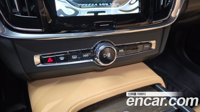 Volvo S90 2024 — photo 24