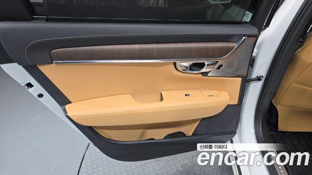 Volvo S90 2024 — photo 15