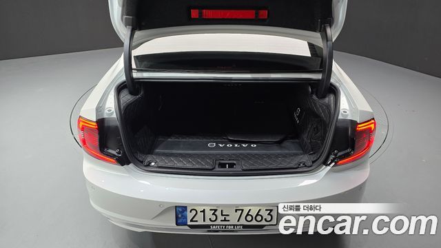 Volvo S90 2024 — photo 30