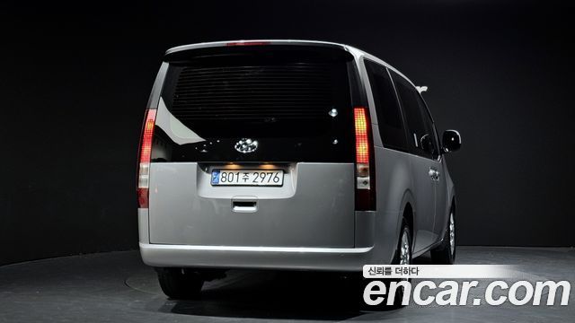 Hyundai Staria 2024 — photo 4