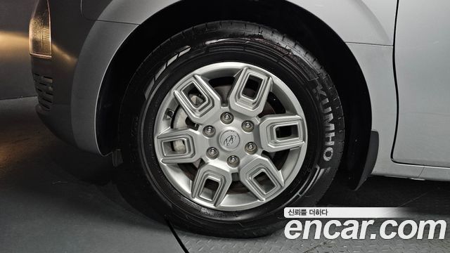 Hyundai Staria 2024 — photo 5