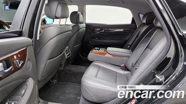 Hyundai Equus 2014 — photo 11