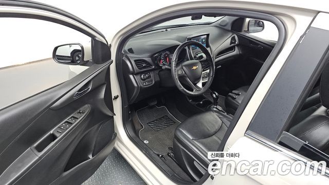 Chevrolet Korea Spark 2016 — photo 11