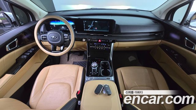 Kia Canival 2021 — photo 10