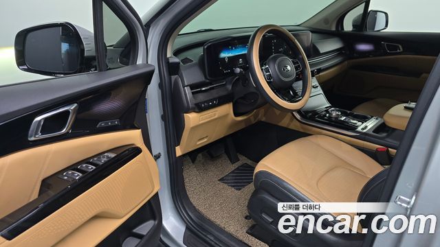 Kia Canival 2021 — photo 13