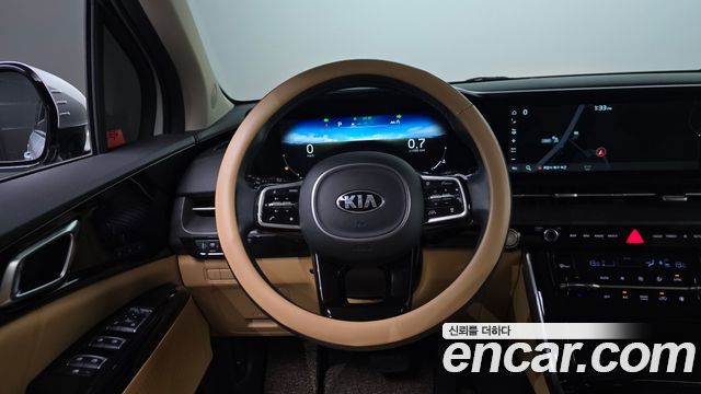 Kia Canival 2021 — photo 18