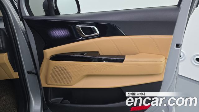 Kia Canival 2021 — photo 15