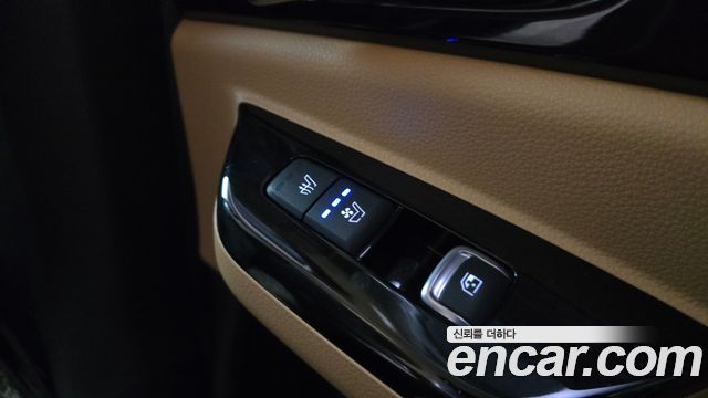 Kia Canival 2021 — photo 27