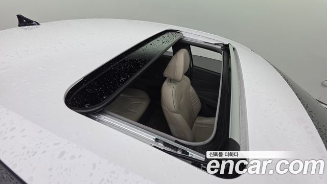 Hyundai AVANTE 2023 — photo 17