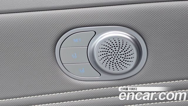 Hyundai AVANTE 2023 — photo 19
