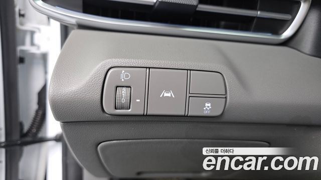 Hyundai AVANTE 2023 — photo 22
