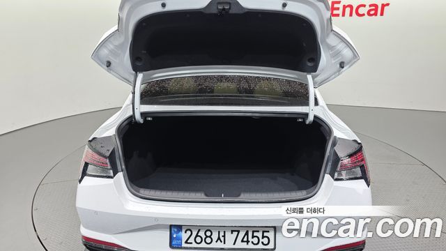 Hyundai AVANTE 2023 — photo 31