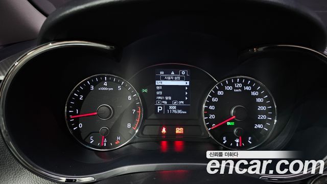 Kia K3 2014 — photo 8