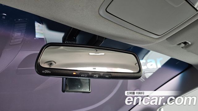 Kia K3 2014 — photo 19
