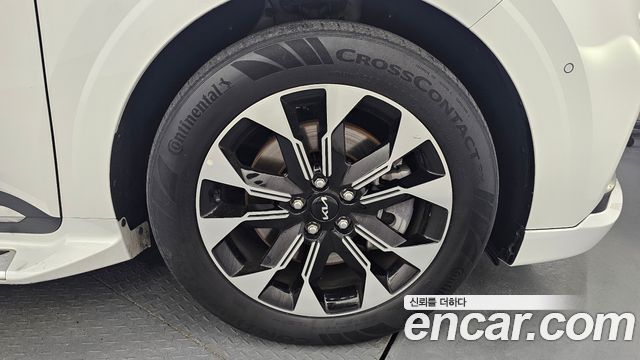 Kia Canival 2022 — photo 5