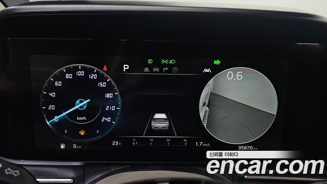 Kia Canival 2022 — photo 11