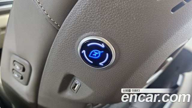 Kia Canival 2022 — photo 23