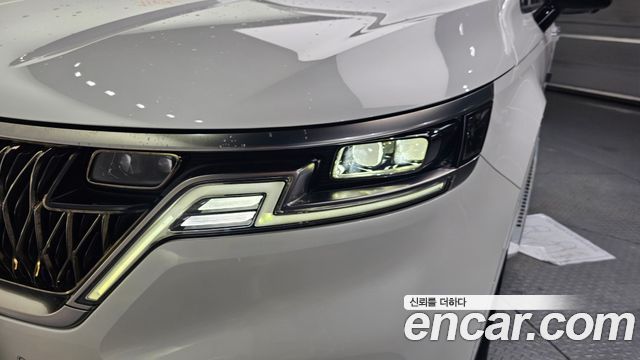 Kia Canival 2022 — photo 8