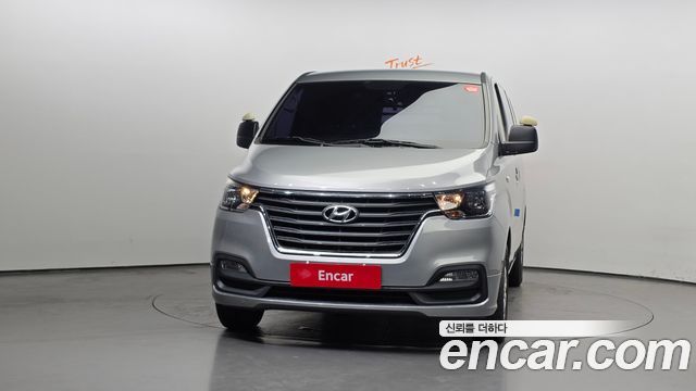 Hyundai Starex 2019 — photo 3