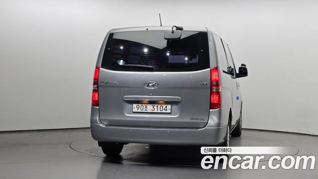 Hyundai Starex 2019 — photo 4